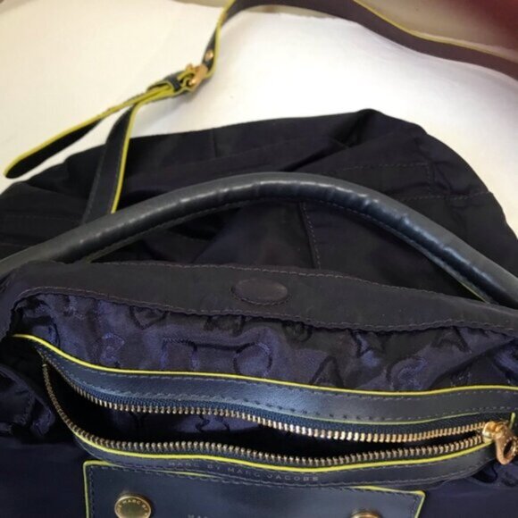 Marc Jacobs Preppy Natasha Nylon Convertible Crossbody Shoulder Hobo Pocket Logo - Picture 11 of 16